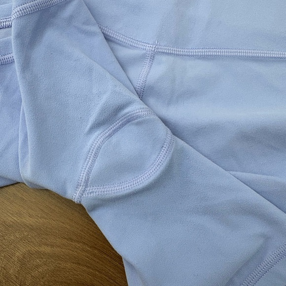 Athleta Women's Salutation Stash Pocket II 5” Shorts Light Blue/Purple Sz XL EUC - Picture 5 of 5